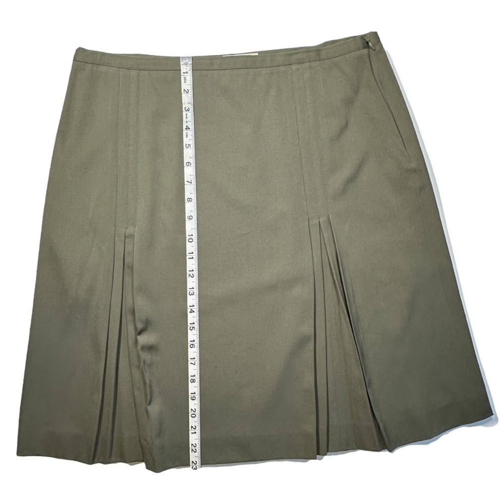 BURBERRY LONDON | Italian Olive Green Wool Pleated Knee Length Skirt US Size 12 - Picture 5 of 10